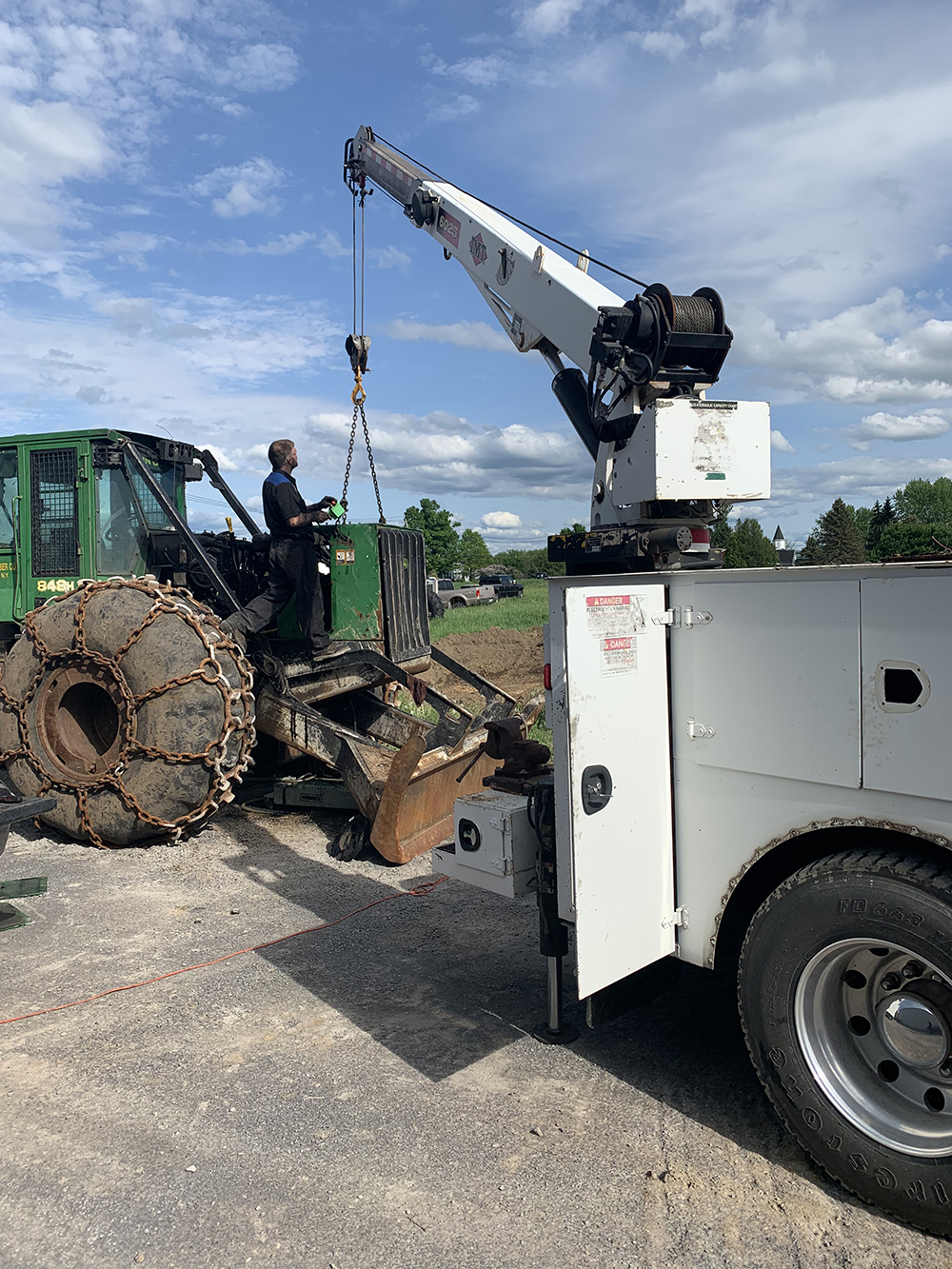 Heavy Equipment | Widrick Truck & Diesel Service